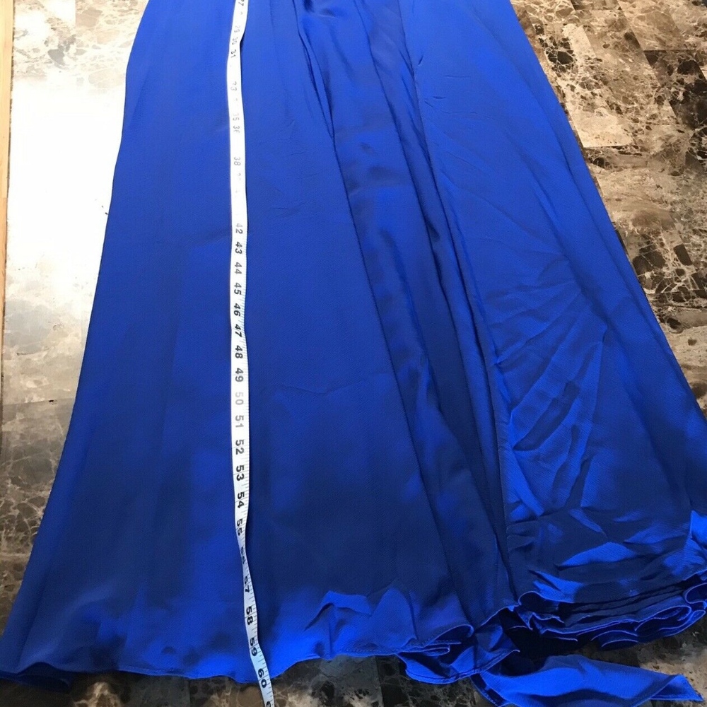NEW $395 Carmen Marc Valvo Ruffle Back Tie Gown Size 10 - Picture 7 of 8